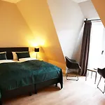 Antik-hof Konukevi 3*