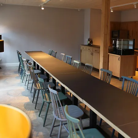 Antik-hof בית הארחה