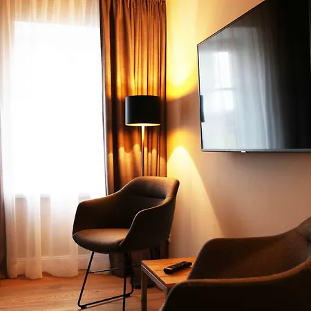 Antik-hof בית הארחה Bissee